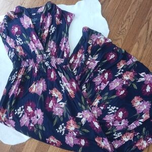 Isabel Maternity • Women's Floral High-Low Stretch Maxi Dress